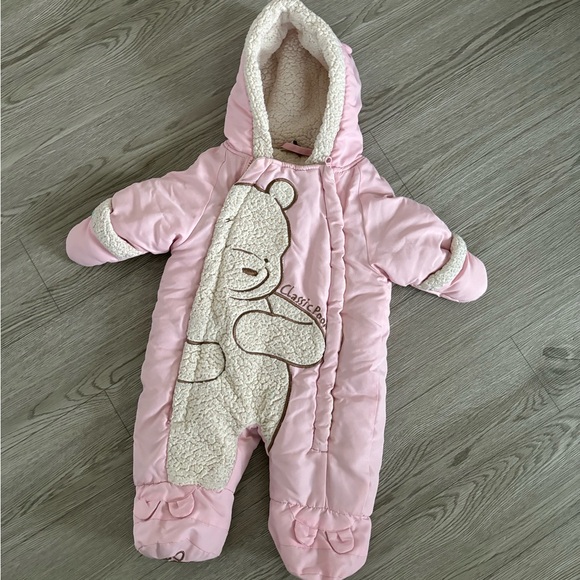 Disney Winnie the Pooh Infant Snowsuit - Picture 1 of 4